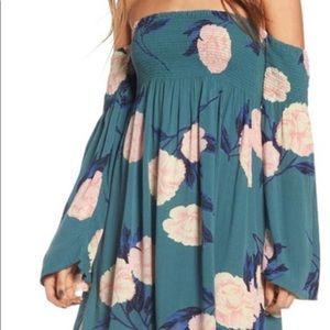 Barely worn, Fox Of The Night green dress.